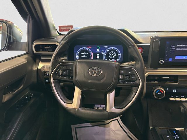 Used 2025 Toyota Tacoma TRD Sport AWD/4WD image 13