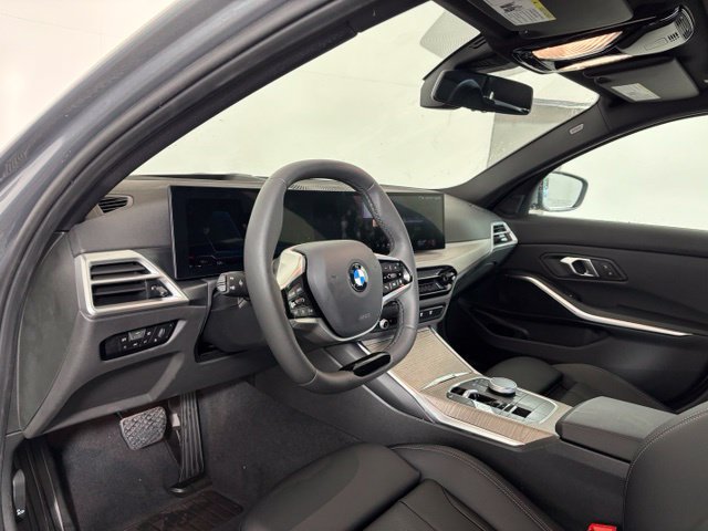 Used 2026 BMW 330i xDrive Sedan w/ Premium Package AWD/4WD image 9