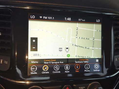 Used 2021 Jeep Grand Cherokee Limited image 19