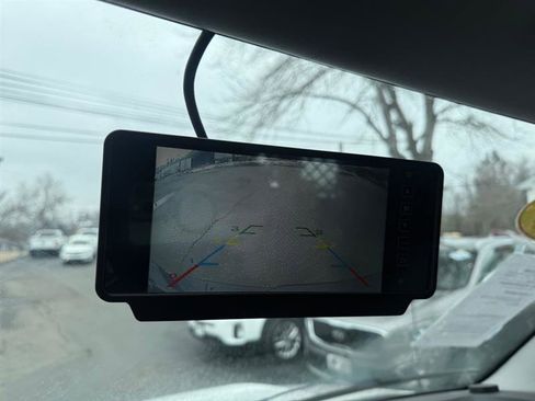 Used 2014 Ford E-250 and Econoline 250 w/ Power Group image 12