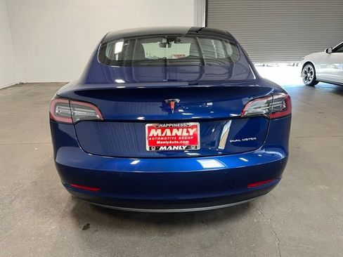 Used 2022 Tesla Model 3 Long Range AWD/4WD image 4