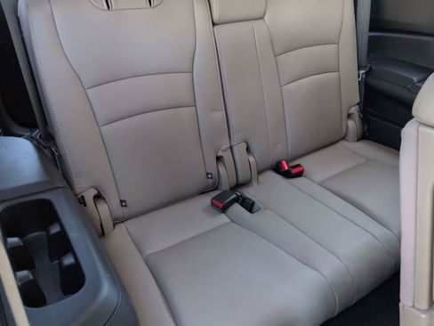 Used 2017 Honda Pilot EX-L image 37
