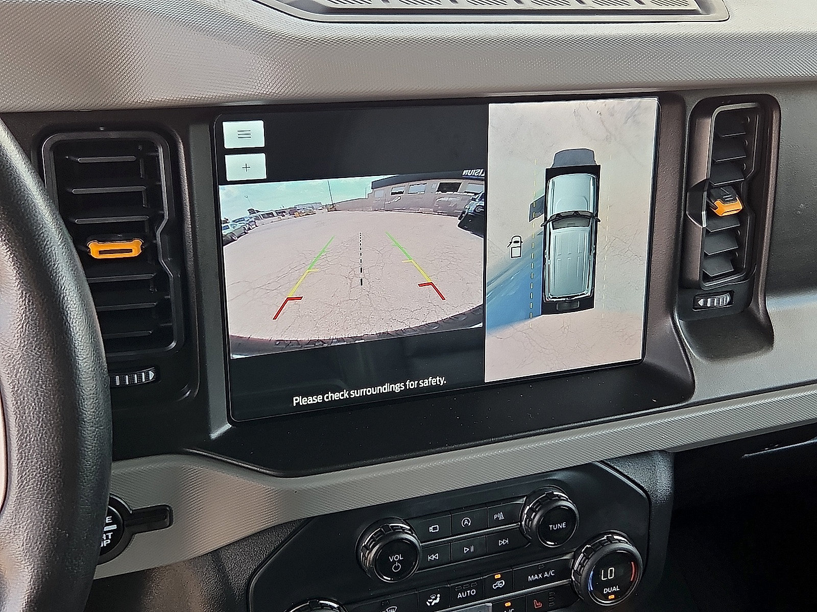 Certified 2023 Ford Bronco Badlands w/ Sasquatch Package AWD/4WD image 20
