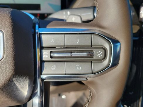 New 2026 GMC Yukon Elevation image 33