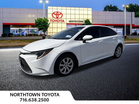 Used 2021 Toyota Corolla LE w/ Carpet Mat Package (TMS) image 1