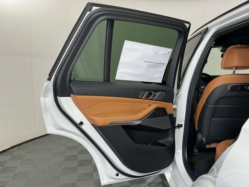 New 2026 BMW X5 xDrive50e w/ M Sport Package AWD/4WD image 24