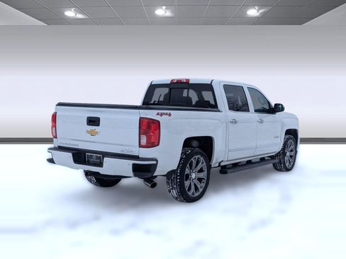 Used 2018 Chevrolet Silverado 1500 High Country image 9