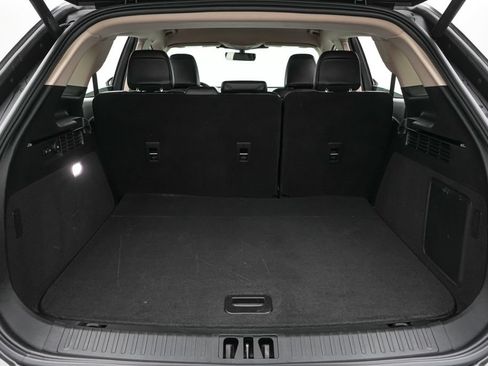 Used 2023 Lincoln Nautilus AWD image 19