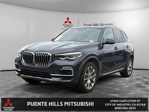 Used 2019 BMW X5 xDrive50i w/ Parking Assistance Package image 1