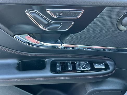 New 2026 Lincoln Corsair Grand Touring image 13