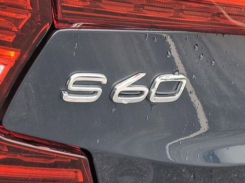 Used 2019 Volvo S60 T5 Momentum w/ Premium Package FWD image 29