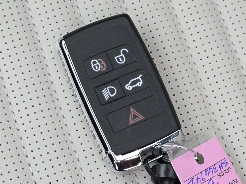 New 2025 Land Rover Discovery Sport Dynamic SE AWD/4WD image 49