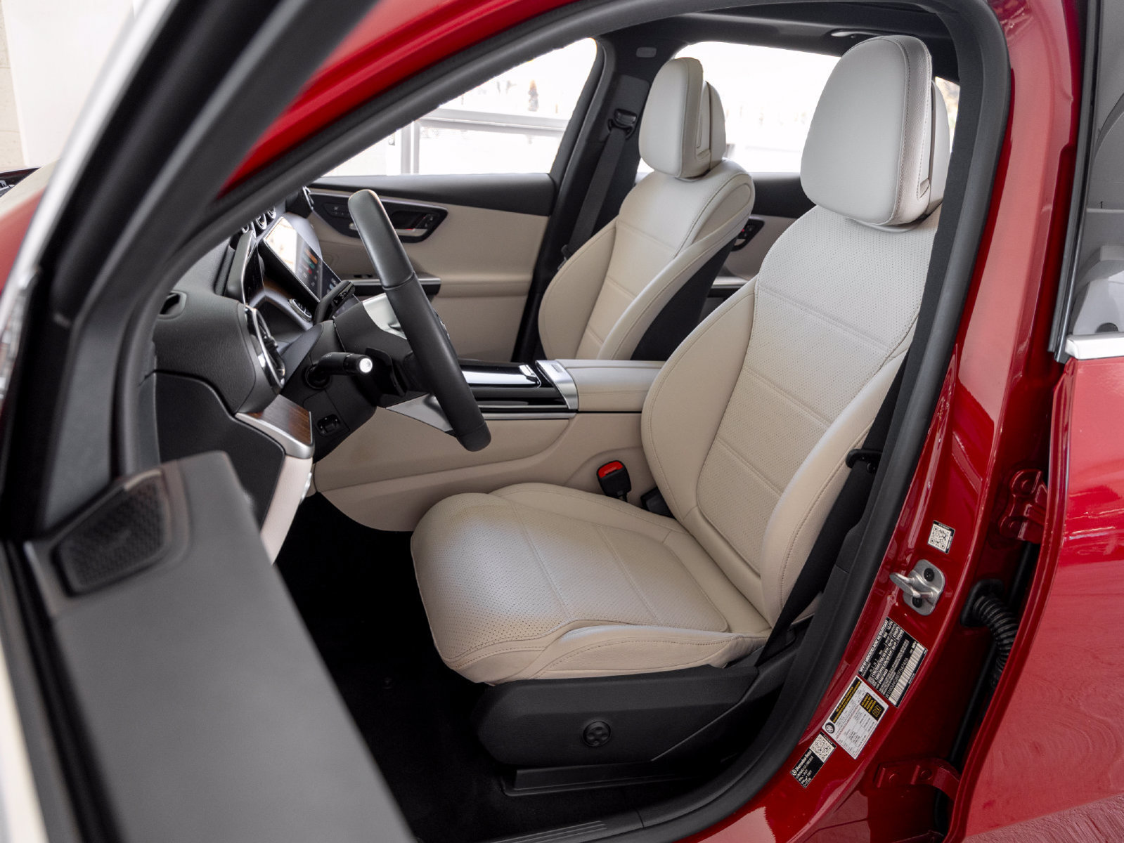 Certified 2026 Mercedes-Benz GLC 300 image 10