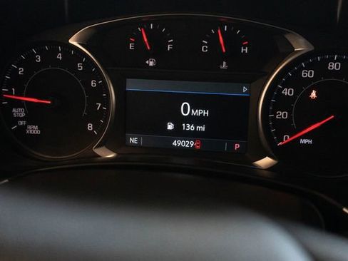 Used 2024 Chevrolet Equinox LT FWD image 28