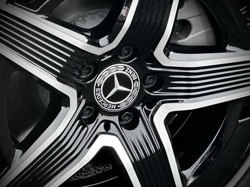 New 2026 Mercedes-Benz GLC 300 4MATIC image 9