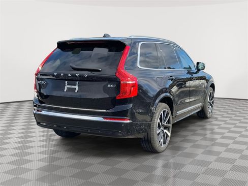 Certified 2024 Volvo XC90 B6 Ultimate w/ Protection Package Premier image 4