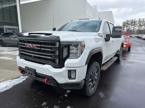 Used 2020 GMC Sierra 2500 AT4 w/ AT4 Premium Package image 1