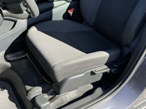 Used 2020 Honda HR-V LX image 14