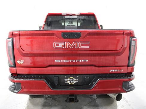 Used 2024 GMC Sierra 2500 AT4 w/ AT4 Premium Plus Package image 8