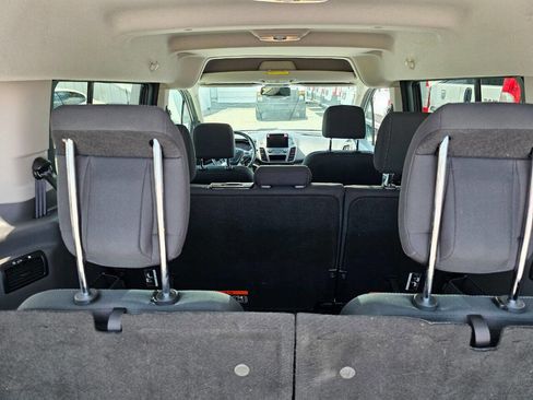 Used 2019 Ford Transit Connect XLT image 25