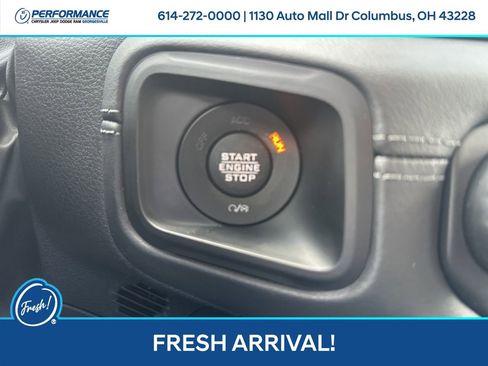 Used 2025 Jeep Wrangler Unlimited Sahara image 22