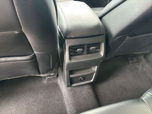 Used 2024 Ford Edge SEL image 24