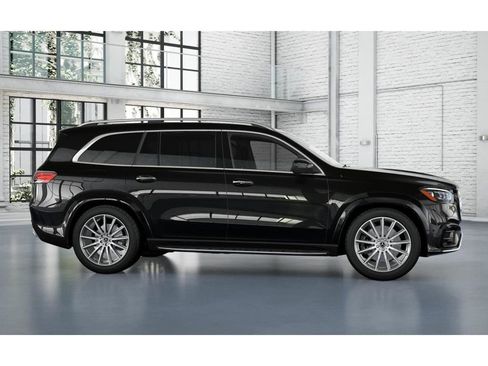 New 2026 Mercedes-Benz GLS 580 4MATIC image 15
