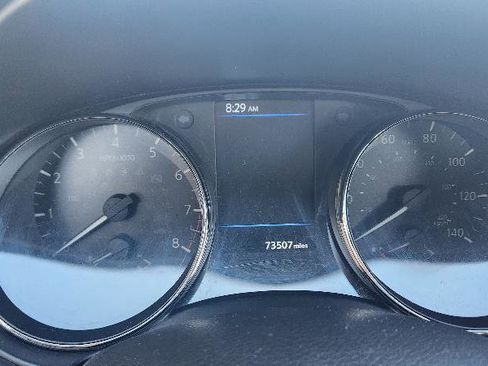 Used 2022 Nissan Rogue Sport S image 12