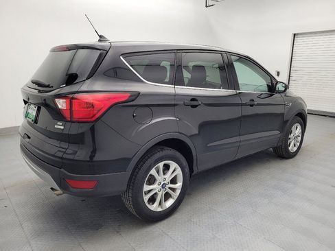 Used 2019 Ford Escape SE image 10