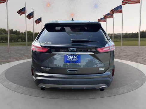 Used 2019 Ford Edge SEL FWD image 6