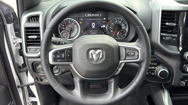 Used 2021 RAM 1500 4x4 Crew Cab image 15