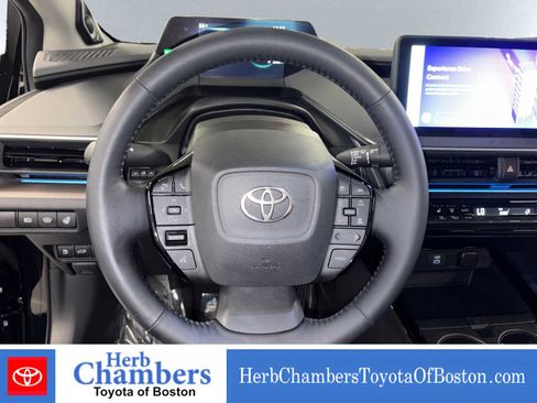 Used 2024 Toyota Prius Limited AWD/4WD image 5