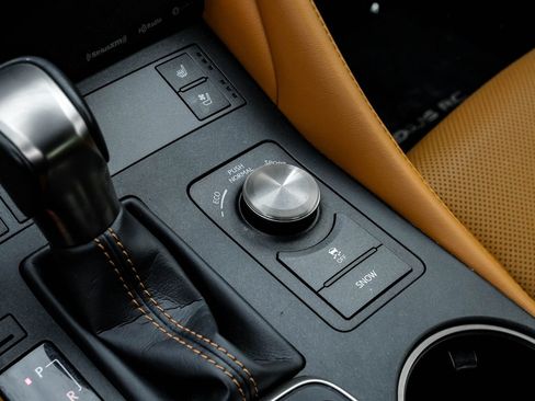 Used 2020 Lexus RC 350 w/ Premium Package RWD image 27