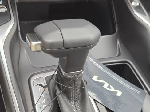 New 2026 Kia Sorento S FWD image 29