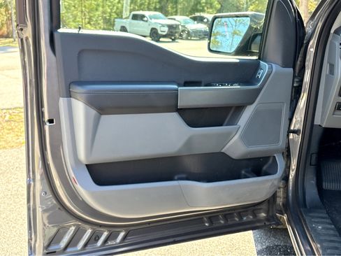 Used 2023 Ford F150 XLT image 16