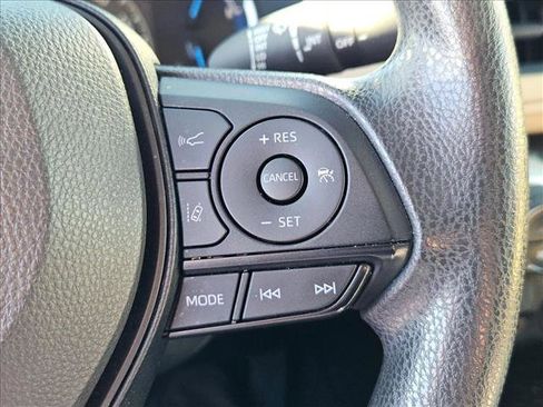 Used 2024 Toyota RAV4 XLE image 12