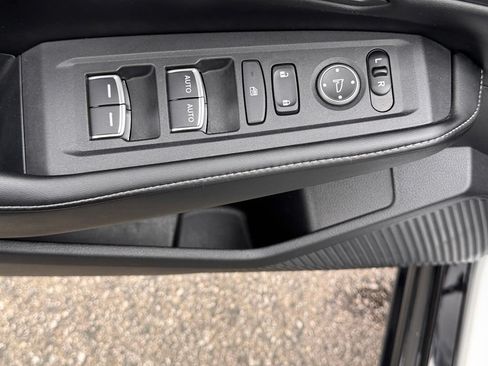 Used 2023 Honda Accord Sport image 16