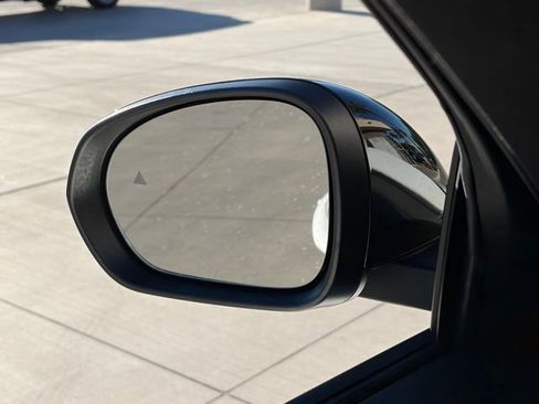 Used 2025 Alfa Romeo Tonale image 21