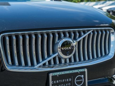Certified 2024 Volvo XC90 B6 Ultimate AWD/4WD image 12