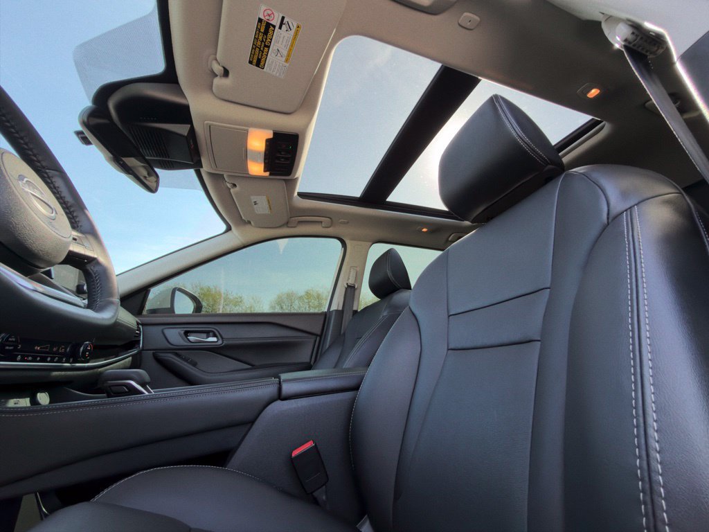 Used 2023 Nissan Rogue SL FWD image 19