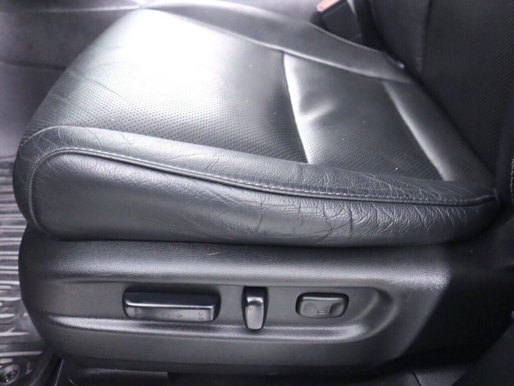 Used 2017 Honda Pilot Elite image 35