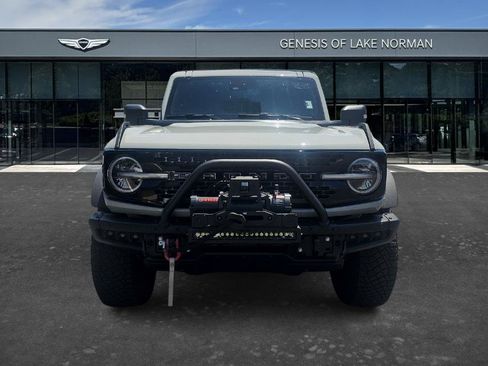 Used 2023 Ford Bronco Wildtrak AWD/4WD image 2