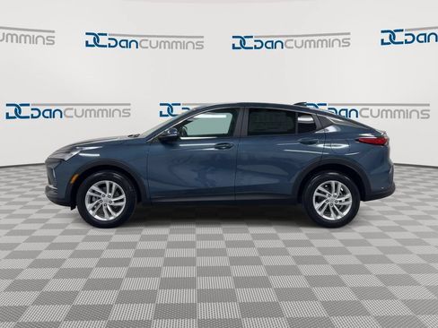 Used 2025 Buick Envista Preferred w/ Convenience I Package FWD image 5