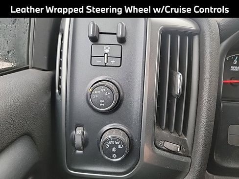 Used 2014 Chevrolet Silverado 1500 LT w/ LT Convenience Package image 19