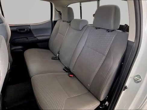 Used 2020 Toyota Tacoma SR w/ SR Convenience Package RWD image 16