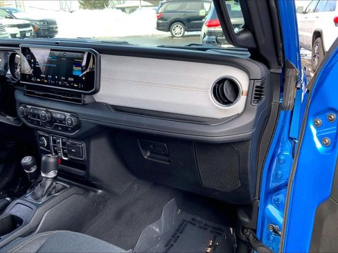 Certified 2025 Jeep Wrangler Sahara image 16