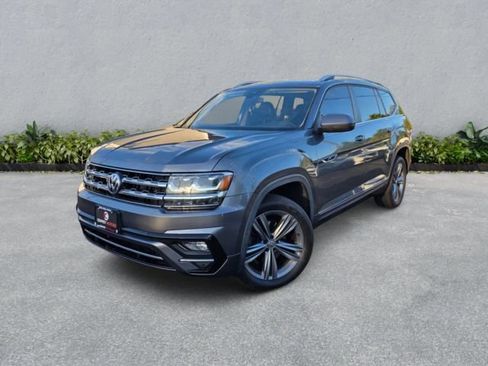 Used 2019 Volkswagen Atlas SEL R-Line image 2