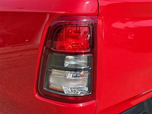 Used 2021 RAM 1500 Big Horn image 31