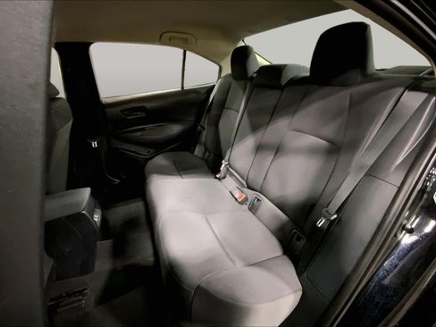Used 2024 Toyota Corolla LE FWD image 21