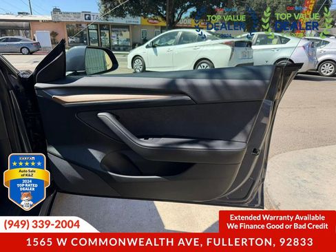 Used 2023 Tesla Model 3 Standard Range RWD image 26